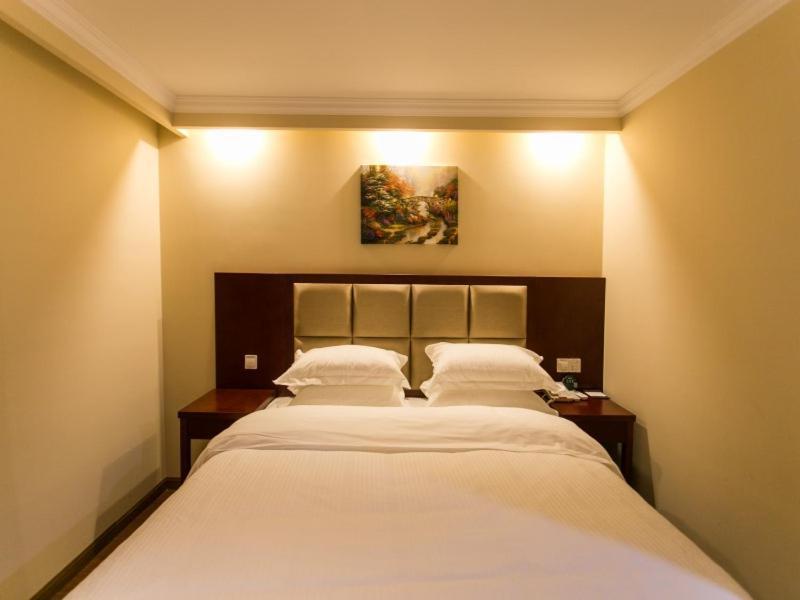 Greentree Inn Jiangsu Guanqian Street Leqiao Metro Station Shell Hotel Suzhou  Exterior photo